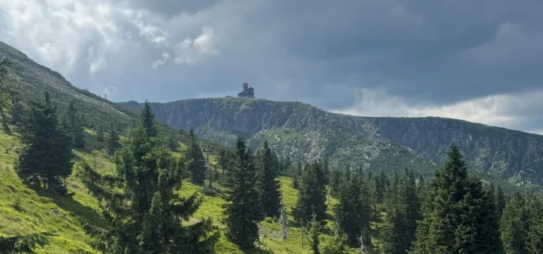 Gdzie szukać najpiękniejszych panoram? Panorama Karkonosze i widok na góry ze Szklarskiej Poręby i okolic